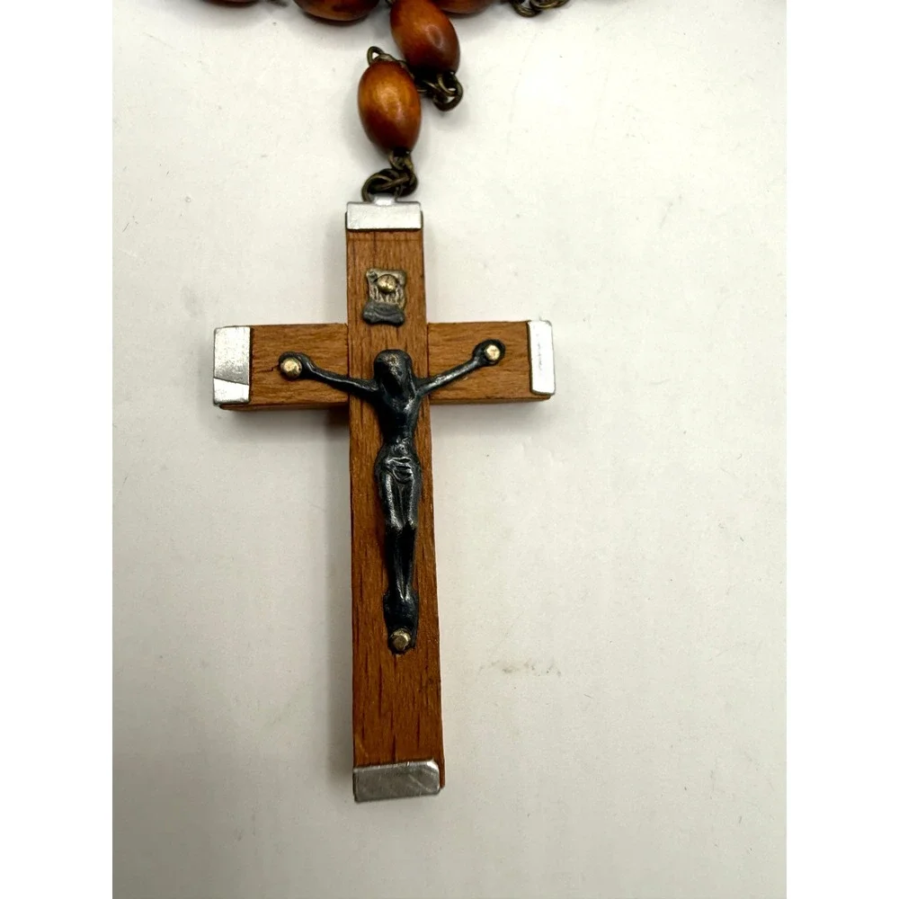 Vintage Missionhurst Wood Bead Rosary Catholic Crucifix‎ Silver Tone Jesus Cross